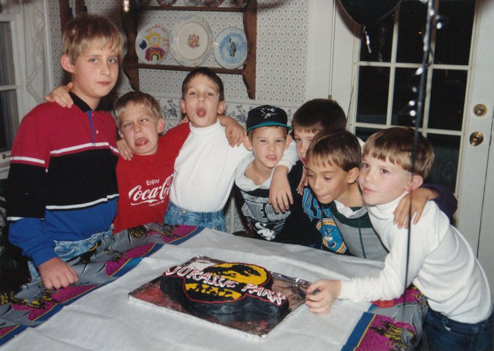 180082_492052694681_6004203_n